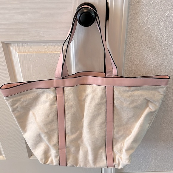 VICTORIA’S SECRET • Pink & Cream Studded Tote Shoulder Bag Purse - Picture 5 of 6